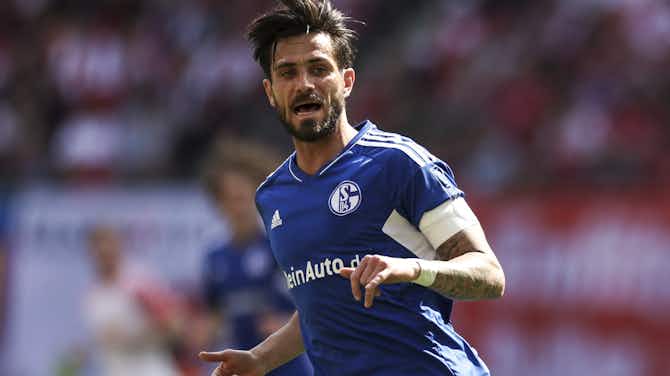 Vorschaubild für Danny Latza gibt Kapitänsamt beim FC Schalke 04 auf