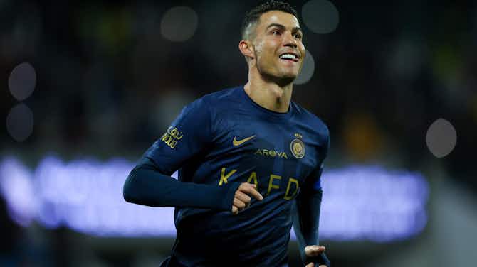 Vorschaubild für Ronaldo und Co.: Das sind die vier Fußball-Milliardäre