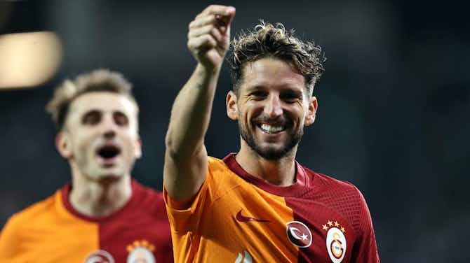 Vorschaubild für Galatasaray: Mertens spricht über Vertragssituation – Bleibt der Belgier?
