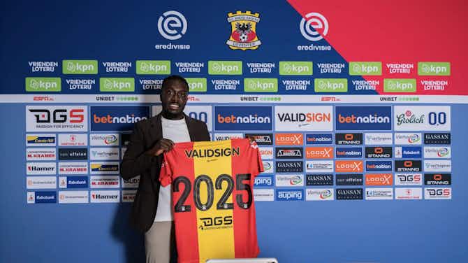 Preview image for Former Barcelona, Liverpool and Lazio winger signs contract extension with Go Ahead Eagles