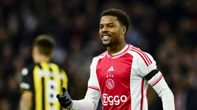 Preview image for Former Aston Villa midfielder praises Chuba Akpom for role in Ajax’s comeback