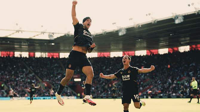 Imagem de visualização para Raúl Jiménez emocionou ao voltar a fazer um gol na Premier League e dar a vitória ao Wolverhampton