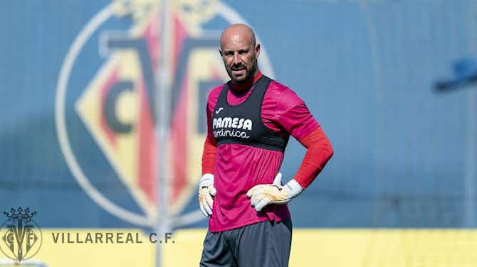 Imagem de visualização para Depois de 17 anos, Pepe Reina está de volta ao Villarreal, o clube no qual estourou para o futebol