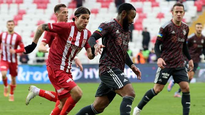 Vorschaubild für 0:1! Ungefährliches Beşiktaş unterliegt bei Sivasspor