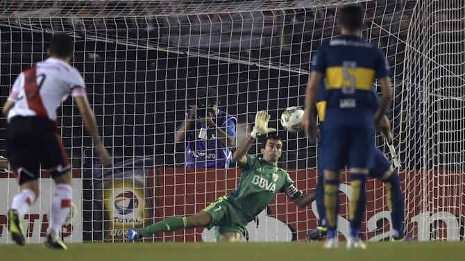Preview image for ‘Thank God for all of us’ – former River Plate goalkeeper on his penalty kick save in 2014 Copa Sudamericana semifinal against Boca Juniors