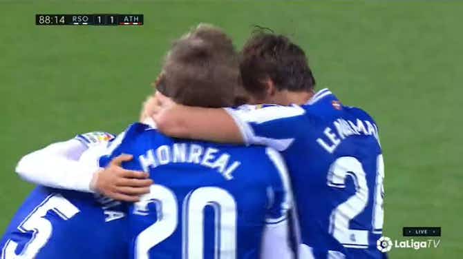 Preview image for Watch: Roberto Lopez scores last minute equaliser for Real Sociedad against Athletic Bilbao