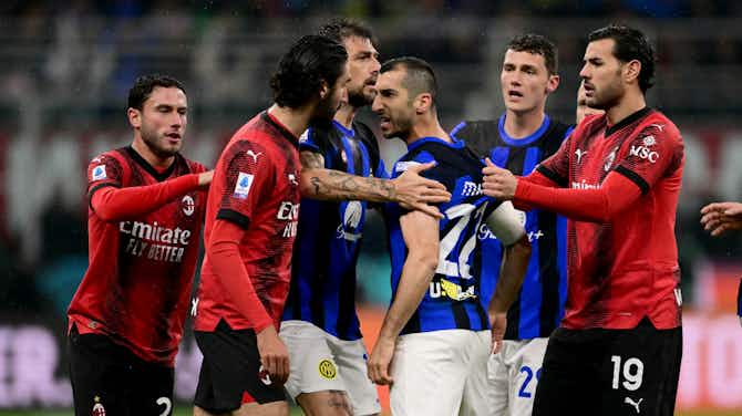 Preview image for Video: Mkhitaryan avoids Dumfries mistake on anti-Milan banner