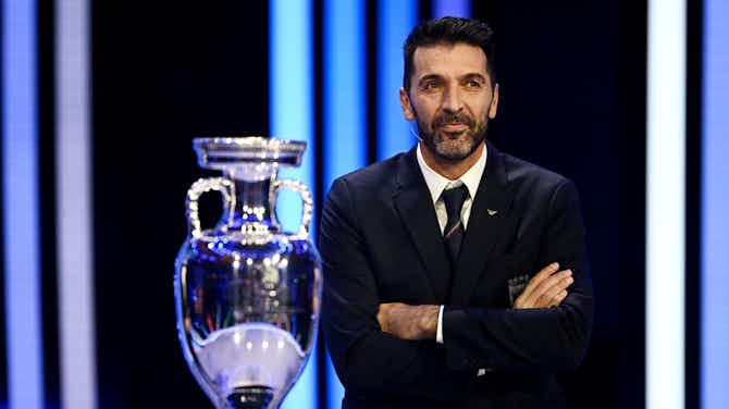 Preview image for Italy legend Buffon reveals which clubs he almost left Juventus for