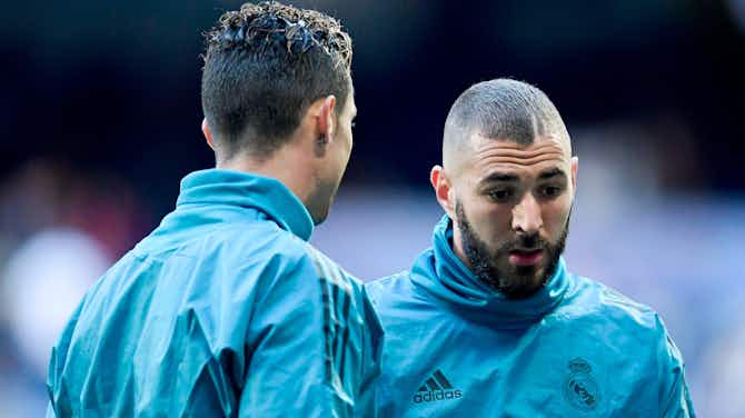Pratinjau gambar untuk Karim Benzema Pelajari Cristiano Ronaldo Secara Intens Di Real Madrid