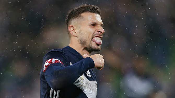 Preview image for Melbourne Victory 3 Wellington Phoenix 1: Champions set up semi-final date with Sydney FC