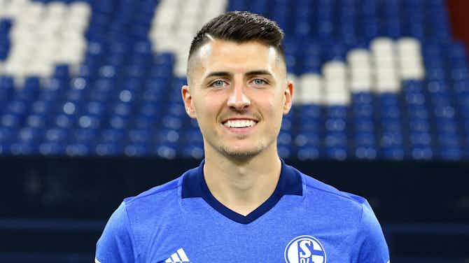 Preview image for Schopf pens Schalke deal through to 2021
