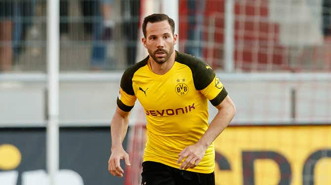 Preview image for Castro swaps Dortmund for Stuttgart