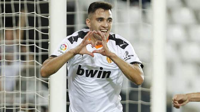 Preview image for DONE DEAL: Trabzonspor sign Valencia striker Maxi Gomez