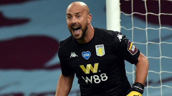 Preview image for DONE DEAL: Villarreal welcome back Pepe Reina