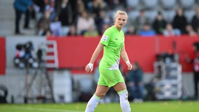 Vorschaubild für Länderspiel gegen Dänemark in Gefahr? Alexandra Popp gegen Freiburg verletzt ausgewechselt