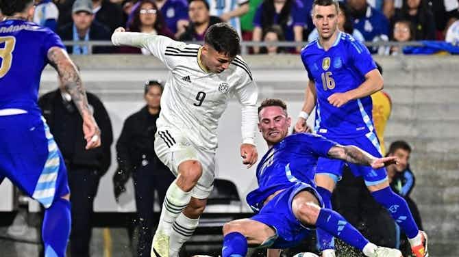Imagem de visualização para Sem Messi, Argentina vira para cima da Costa Rica