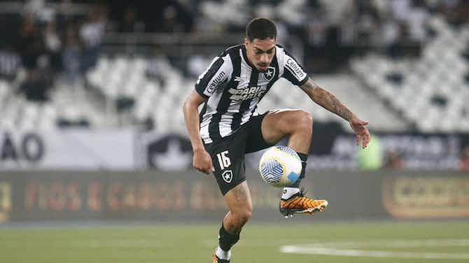 Imagem de visualização para Hugo destaca boa fase no Botafogo e elogia Artur Jorge: ‘É muito estudioso’