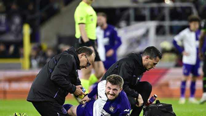 Image d'aperçu pour Anderlecht croise les doigts, Brian Riemer donne des nouvelles des deux blessés du soir