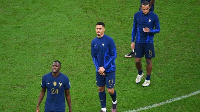 Image d'aperçu pour Équipe de France : un défenseur va bientôt fixer son avenir 