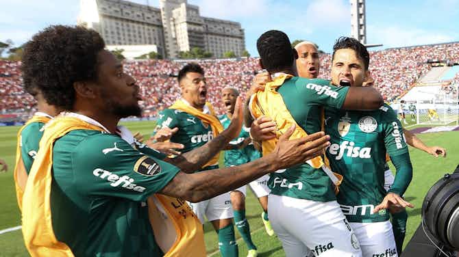 Imagem de visualização para Palmeiras conquista 100 títulos em cinco anos de futebol