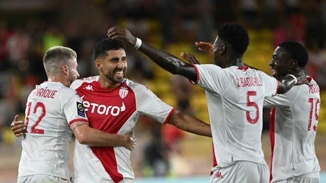Vorschaubild für Ligue 1 | Offensive Defensive: Badiashile und Maripán köpfen AS Monaco zum Sieg gegen Lyon!