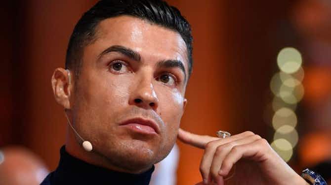Image d'aperçu pour Cristiano Ronaldo invité à tester la L1, Nice dénonce une agression à Bordeaux, le Brésil pour Balotelli ?