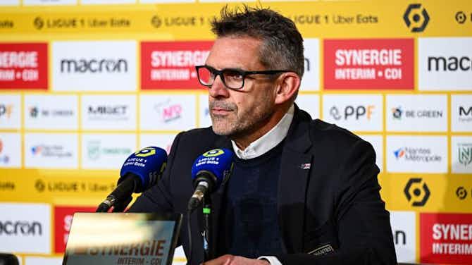 Image d'aperçu pour Reims - FC Nantes : Gourvennec allume l’arbitrage, s’inquiète pour Cömert et tacle Kadewere !