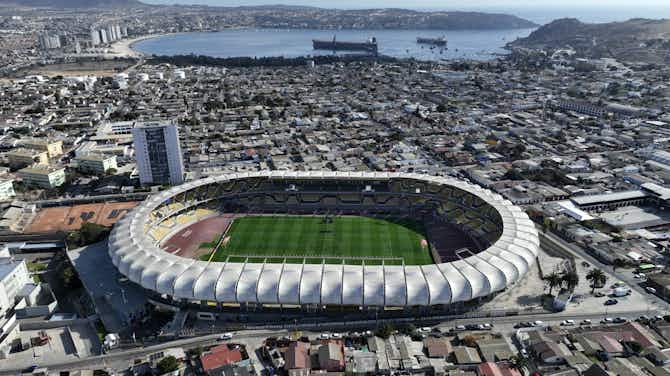 Imagem de visualização para Nove jogadores de futebol presos no Chile acusados de estuprar mulher em 2021