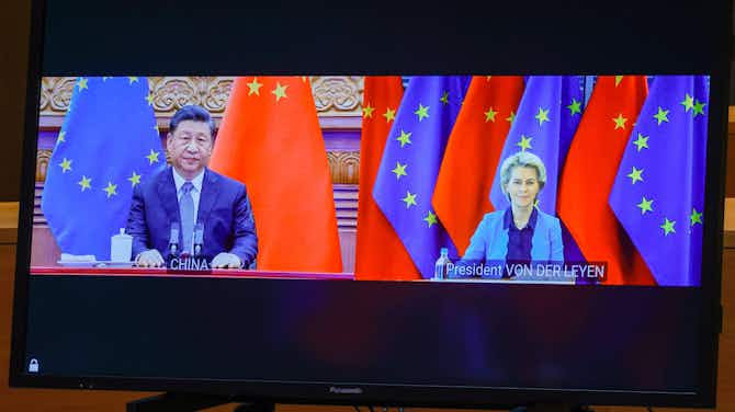 Imagem de visualização para Presidente chinês elogia sua estratégia contra a covid-19 com Xangai confinada