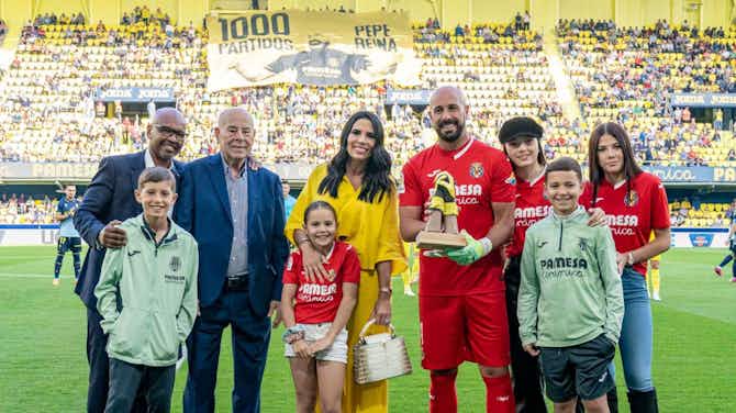 Imagem de visualização para Pepe Reina chega ao milésimo jogo na carreira e recebe homenagem do Villarreal