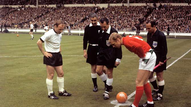 Preview image for German football legend Uwe Seeler dies aged 85