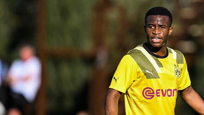 Image d'aperçu pour Borussia Dortmund : la pépite Moukoko explique pourquoi il a prolongé