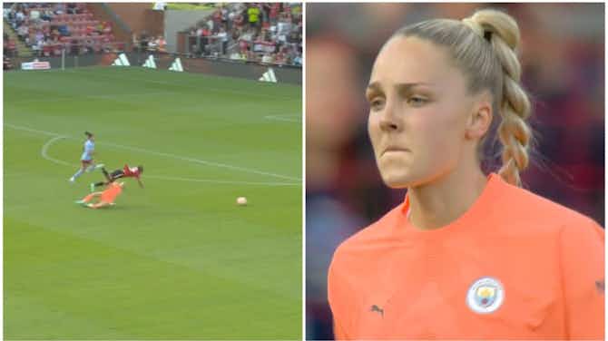 Preview image for Man City goalkeeper Ellie Roebuck sent off against Man United in crucial WSL match