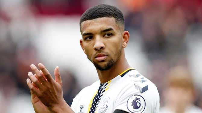 Preview image for Sheffield United confirm signing of Mason Holgate