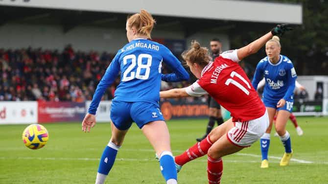 Preview image for 🎥 Arsenal's Vivianne Miedema wins WSL Goal of the Month 🔥
