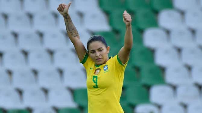 Preview image for Arsenal-linked Debinha completes NWSL move, Gunners recall striker