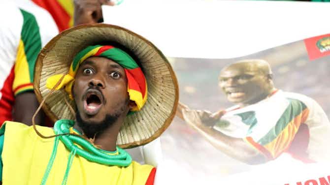 Vorschaubild für 📸 Zwei Jahre nach seinem Tod: Senegal-Fans ehren Ex-Nationalspieler