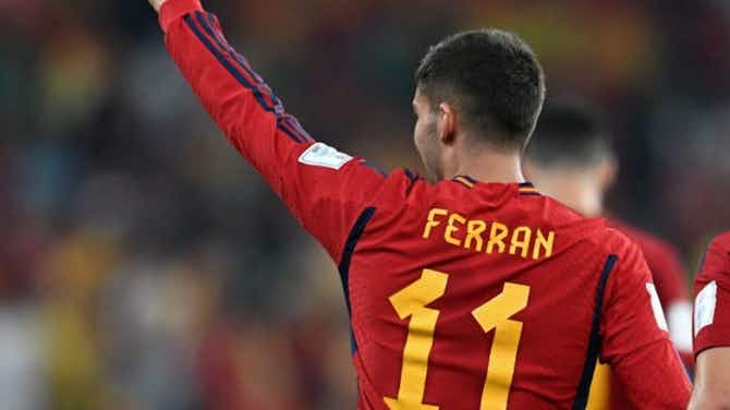 Vorschaubild für 🎙Ferran exklusiv: Spanien-Star verrät, was ihm neben Fußball wichtig ist