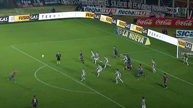 Anteprima immagine per 🎥 Sassata al volo all'ultimo minuto: Barrios ha segnato un gol pazzesco