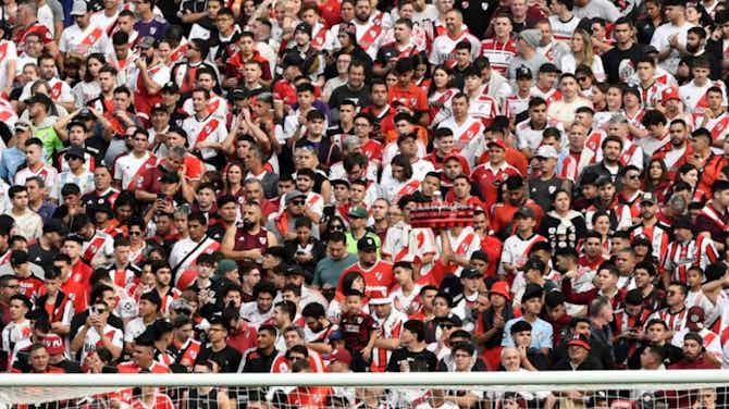 Anteprima immagine per ⚠️ Tragedia in Argentina: un tifoso è morto durante River Plate-Defensa
