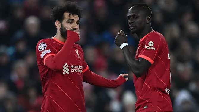 Vorschaubild für Ex-Liverpool-Star klärt über Beziehung zwischen Salah und Mané auf