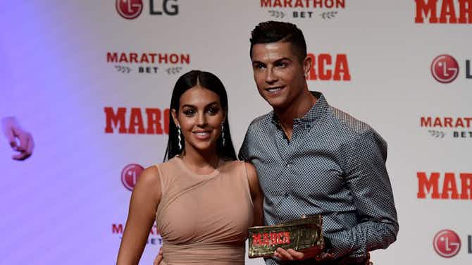 Vorschaubild für Cristiano Ronaldo: Georgina Rodriguez lässt Hochzeitsbombe platzen