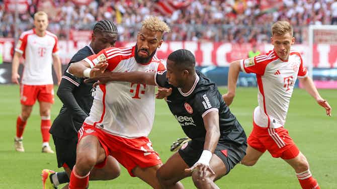 Vorschaubild für Eintracht Frankfurt: Willian Pacho wurde gegen den FC Bayern von zwei Giganten beobachtet