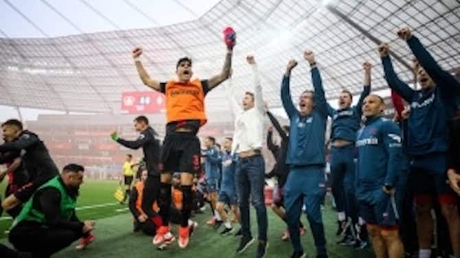 Imagen de vista previa para ¡BUSQUEN A OTRO! Bayer Leverkusen y Piero Hincapié coinciden en seguir juntos un año más (EXCLUSIVA)