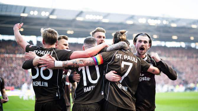Vorschaubild für "Drei wichtige Spiele vor uns": St. Pauli hat Platz Drei sicher