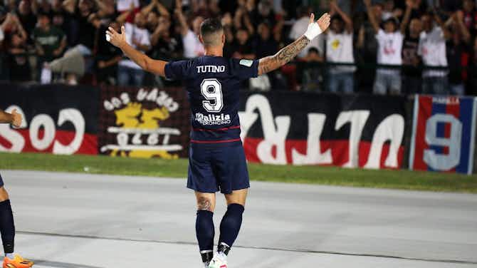 Anteprima immagine per Qui Cosenza – Tutino è il calciatore italiano con più gol tra A e B: il dato