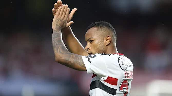 Imagem de visualização para jogador do São Paulo que tem negociações avançadas para defender o Inter em 2025 sofre lesão ligamentar