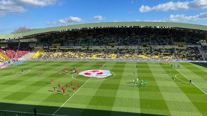 Image d'aperçu pour FC Nantes - Stade rennais : Un derby de supporters, un tournant pour les joueurs