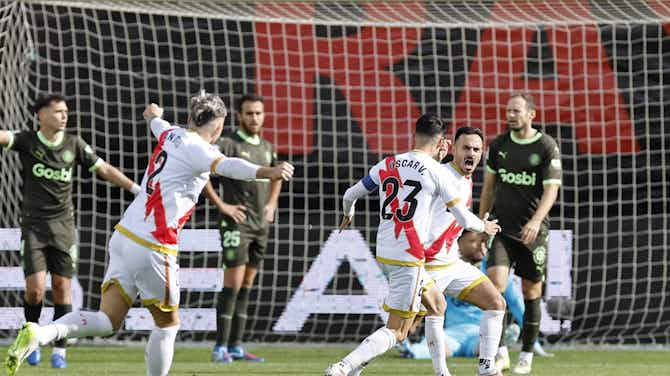 Imagen de vista previa para El líder cae en Vallecas: Rayo se adelantó sobre Girona con el gol de Álvaro García  