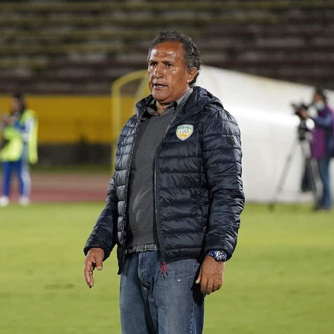 Imagen de vista previa para Cumbayá comunica la salida del director técnico Carlos Calderón